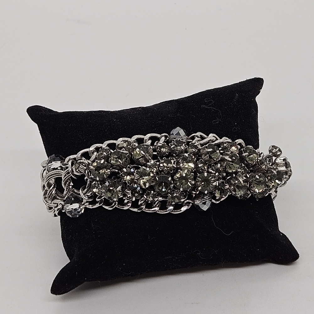silver tone rhinestone chain bracelet